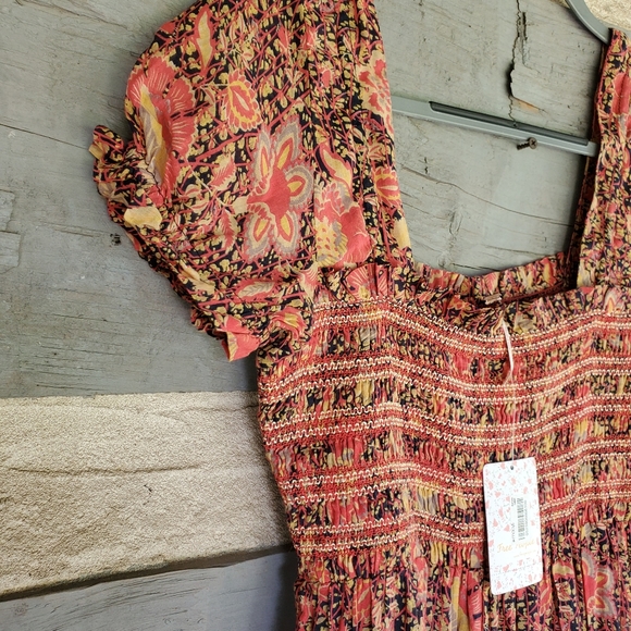 XS AND S FREE PEOPLE MAX DRESS - Picture 2 of 12